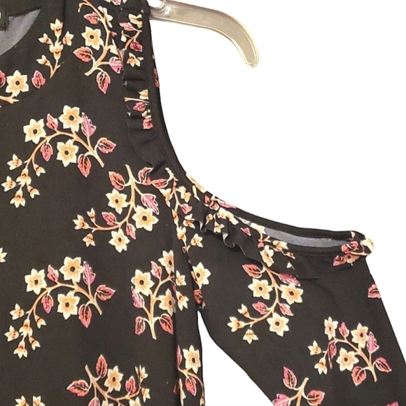[Trixxi]  Floral Cold Shoulder Dress  Size Large - Picture 4 of 13